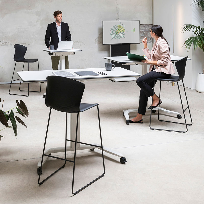 Talent desks raised with stools