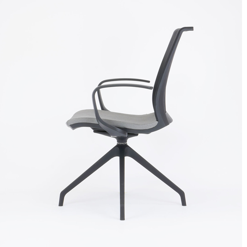 Prague mesh back meeting chair with armrests, side